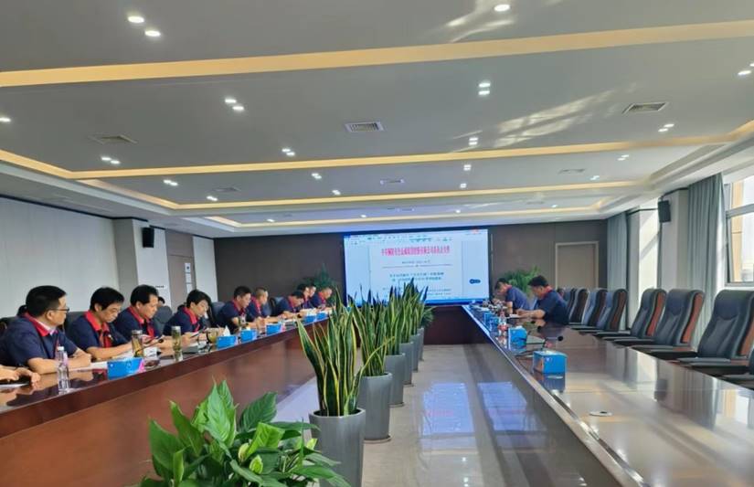 運用浙江‘千萬工程’經(jīng)驗案例，加強公司5S管理工作會議