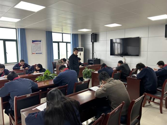 建材公司、檢測公司聯(lián)合開展管理人員業(yè)務提升考試